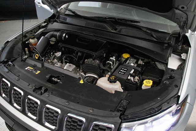 Used 2024 Jeep Compass Latitude image 26