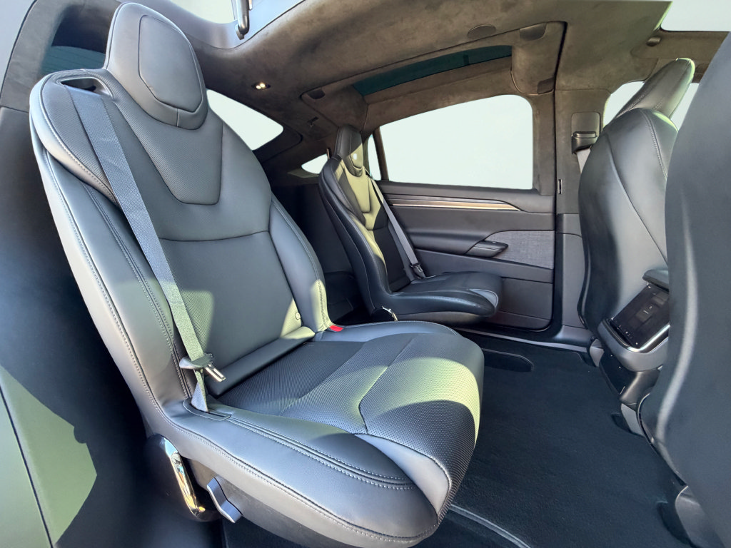 Used 2026 Tesla Model X Plaid AWD/4WD image 47