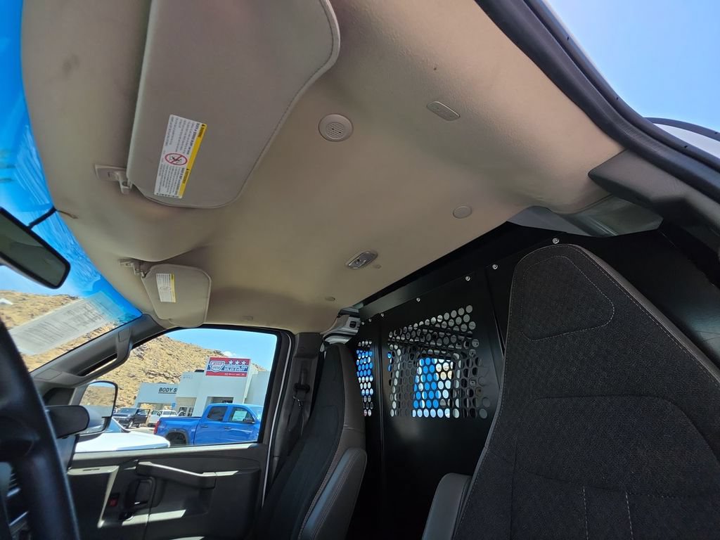Used 2024 GMC Savana 2500 w/ Driver Convenience Package RWD image 17