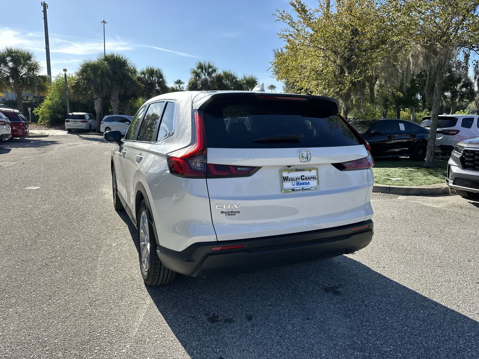 Used 2024 Honda CR-V EX-L image 4