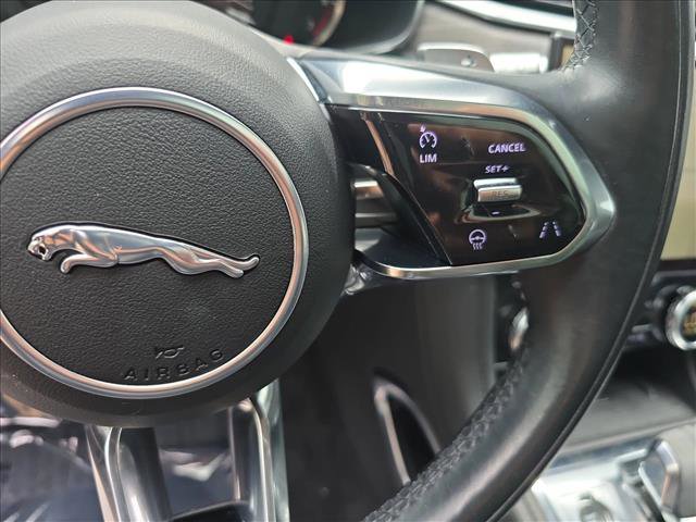 Used 2022 Jaguar F-PACE S AWD/4WD image 18