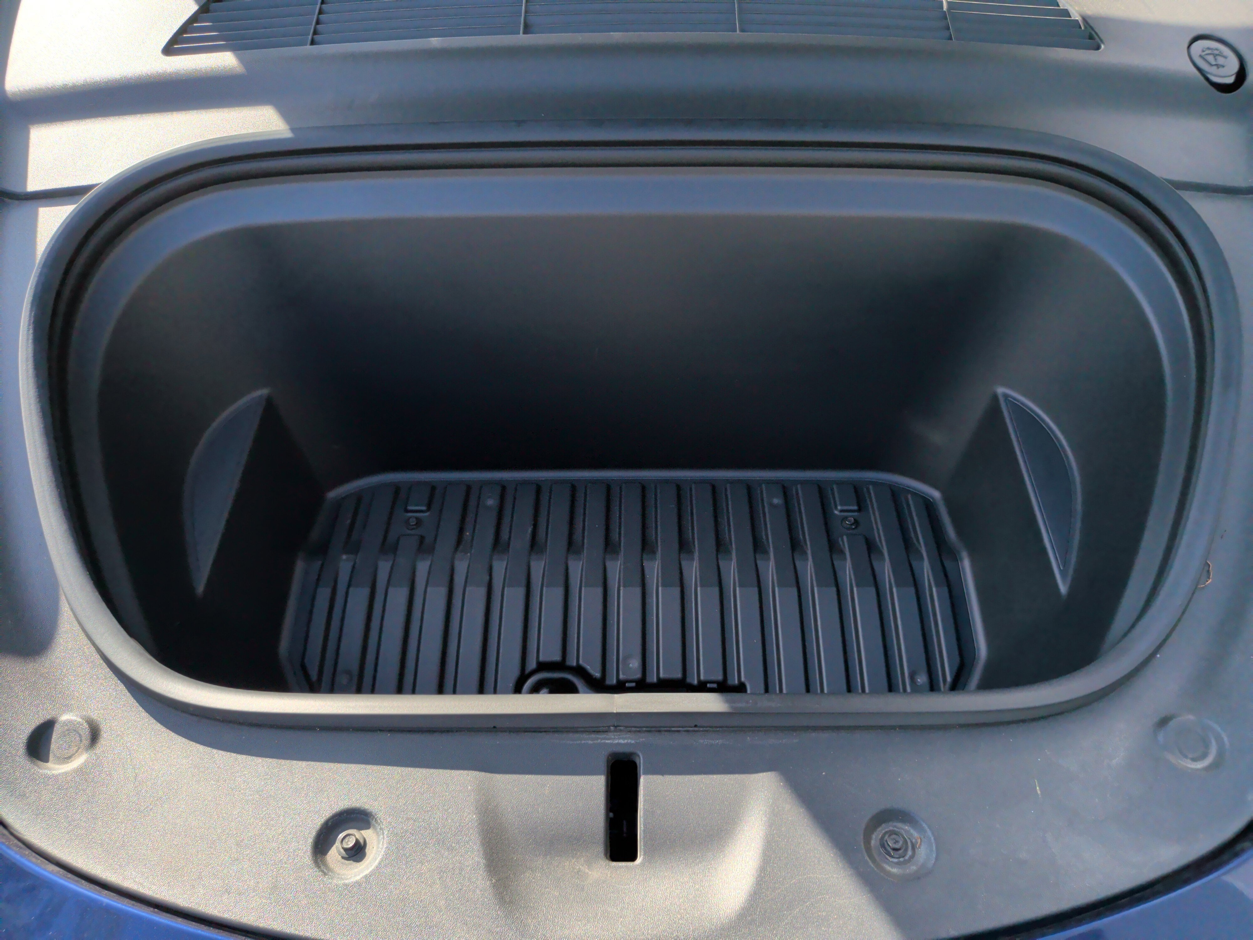 Used 2022 Tesla Model Y Performance image 32