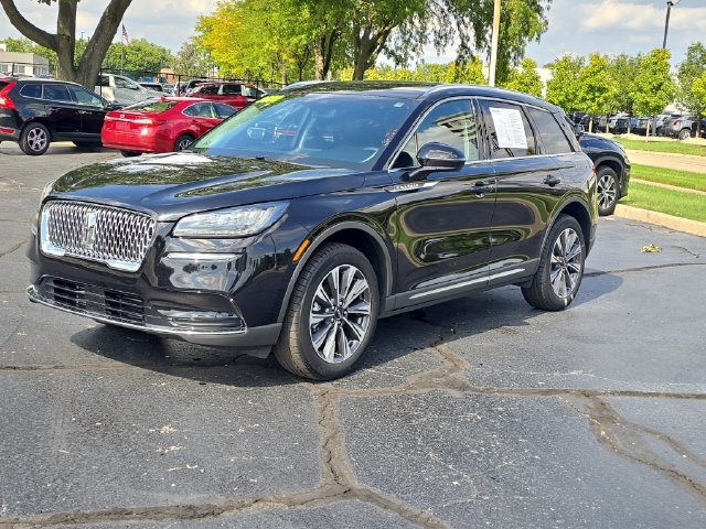 Certified 2022 Lincoln Corsair Reserve w/ Elements Package AWD/4WD image 2