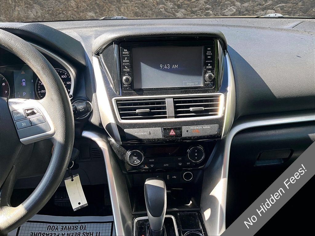 Used 2020 Mitsubishi Eclipse Cross ES FWD image 5