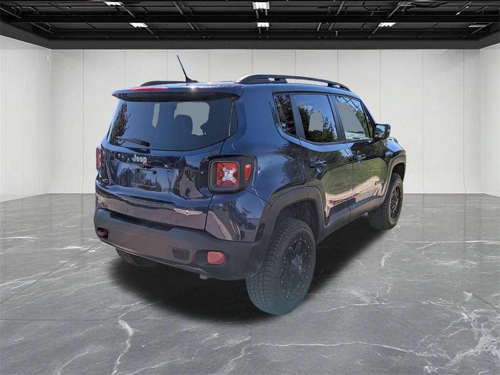 Used 2016 Jeep Renegade Trailhawk image 5