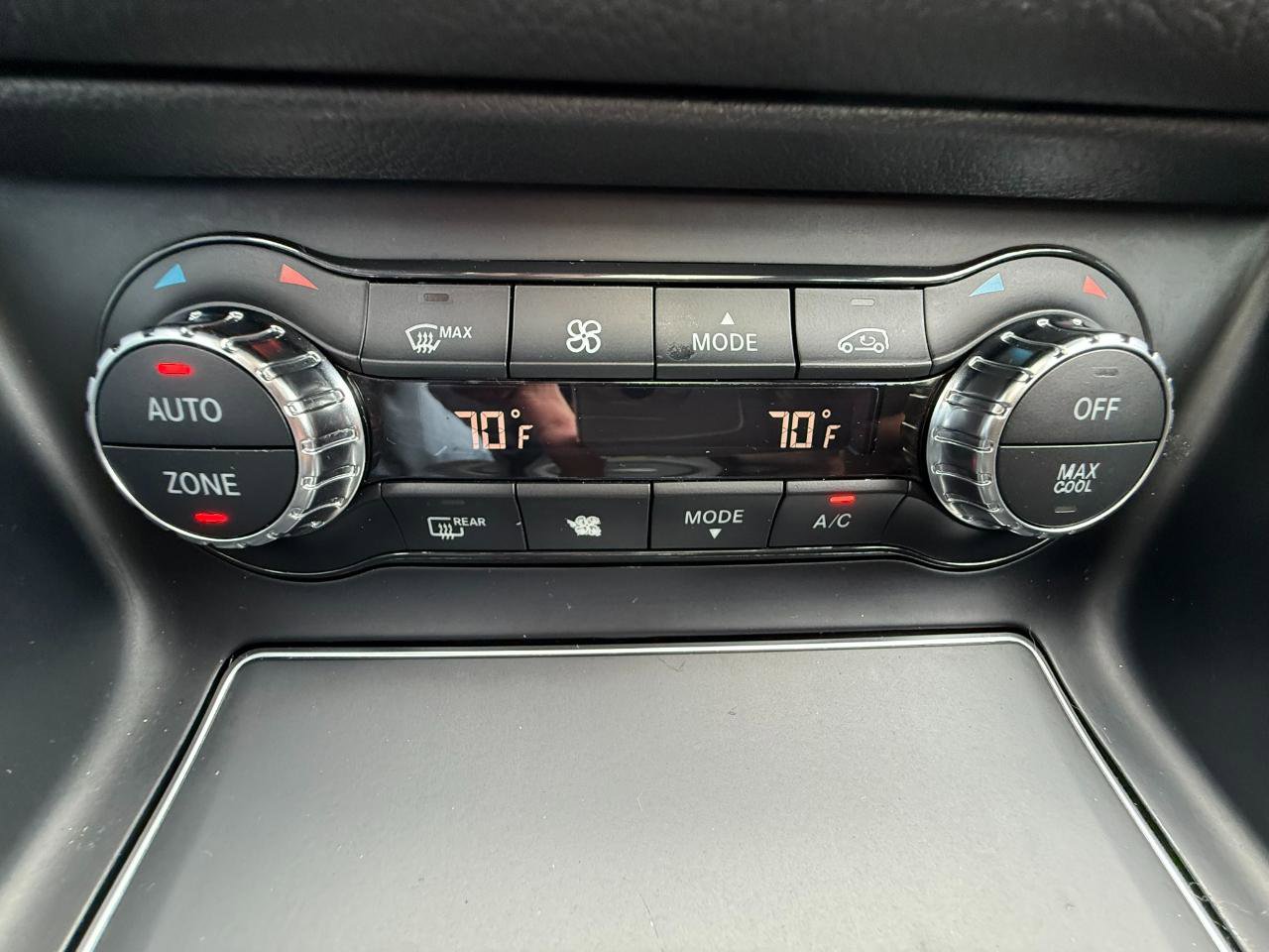 Used 2018 Mercedes-Benz CLA 250 image 23