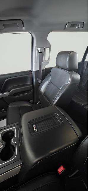 Used 2017 Chevrolet Silverado 1500 LTZ Z71 w/ LTZ Plus Package AWD/4WD image 22
