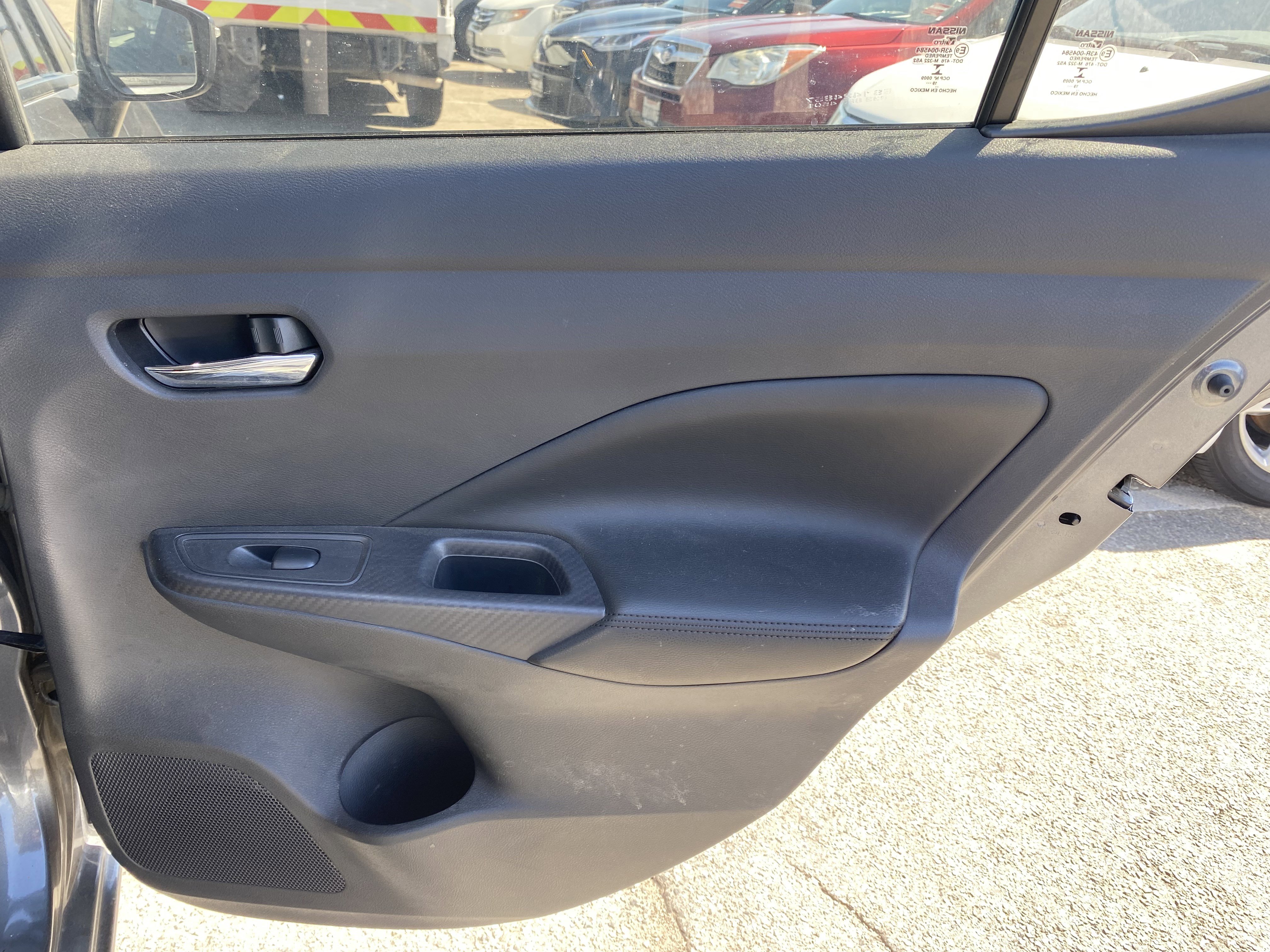 Used 2020 Nissan Versa SV FWD image 20