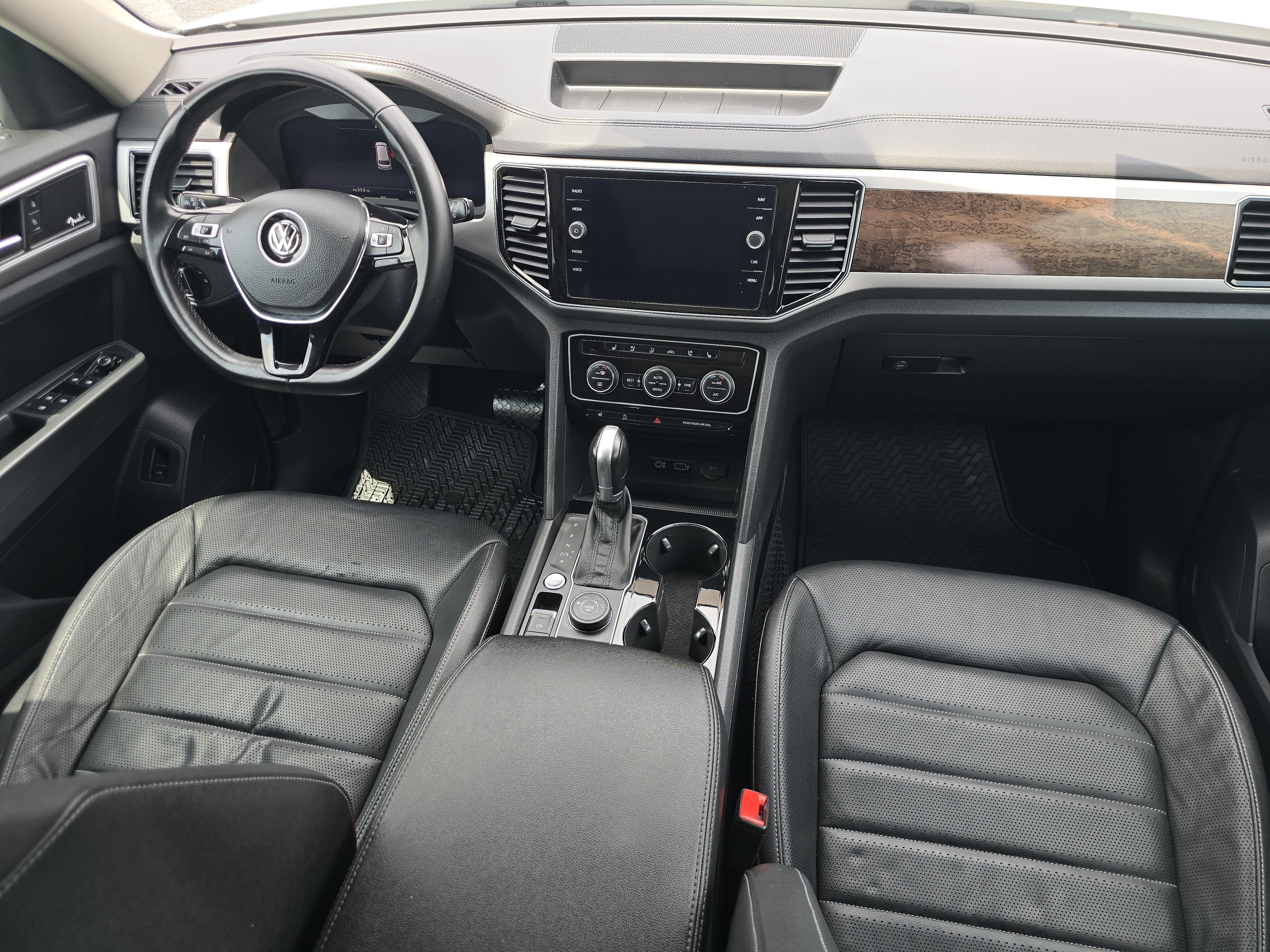 Used 2018 Volkswagen Atlas SEL Premium AWD/4WD image 21