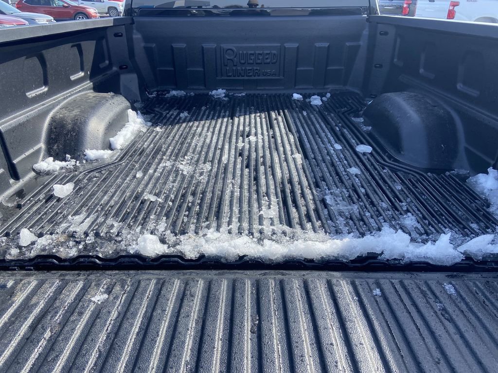 Certified 2025 Chevrolet Silverado 2500 LT w/ Convenience Package image 4