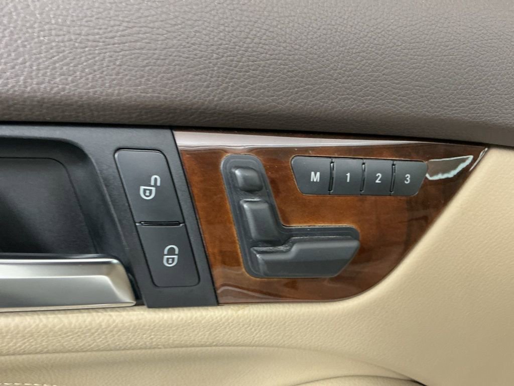 Used 2015 Mercedes-Benz C 250 Coupe image 25