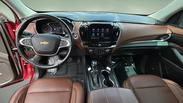 Used 2021 Chevrolet Traverse High Country AWD/4WD image 16