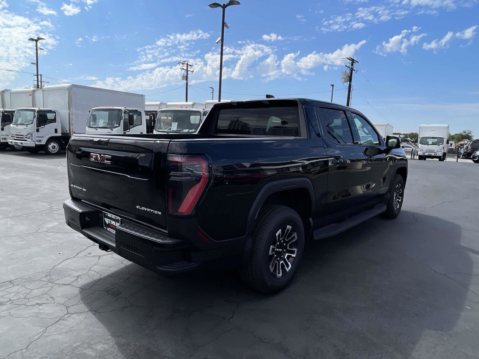 New 2026 GMC Sierra EV Elevation image 5