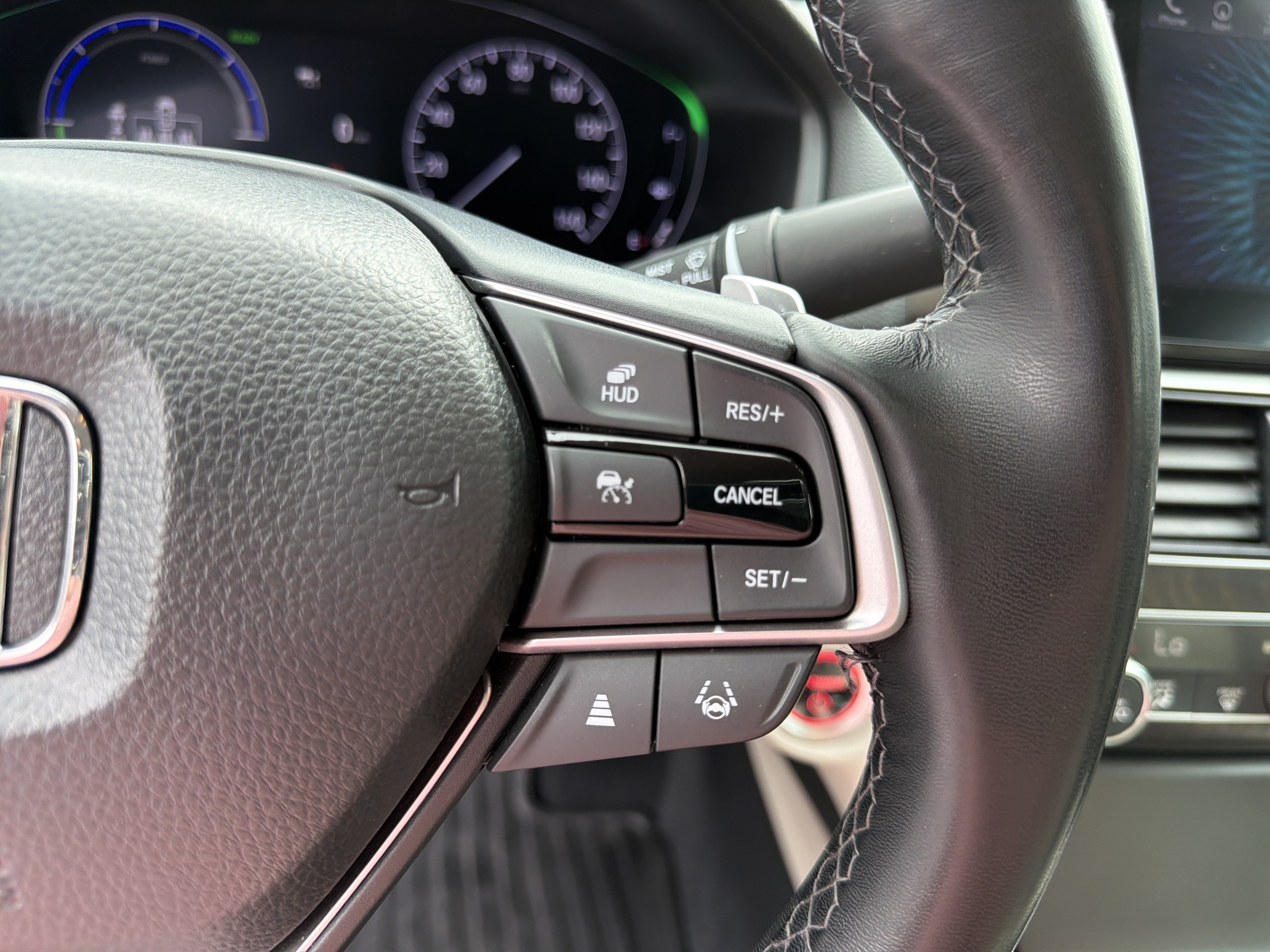 Used 2022 Honda Accord Touring image 24