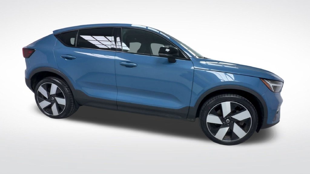Used 2023 Volvo C40 P8 Recharge Ultimate AWD/4WD image 9