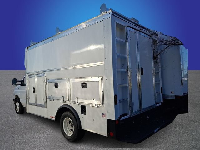 New 2023 Ford E-350 and Econoline 350 Super Duty w/ Power Windows & Locks Group RWD image 3