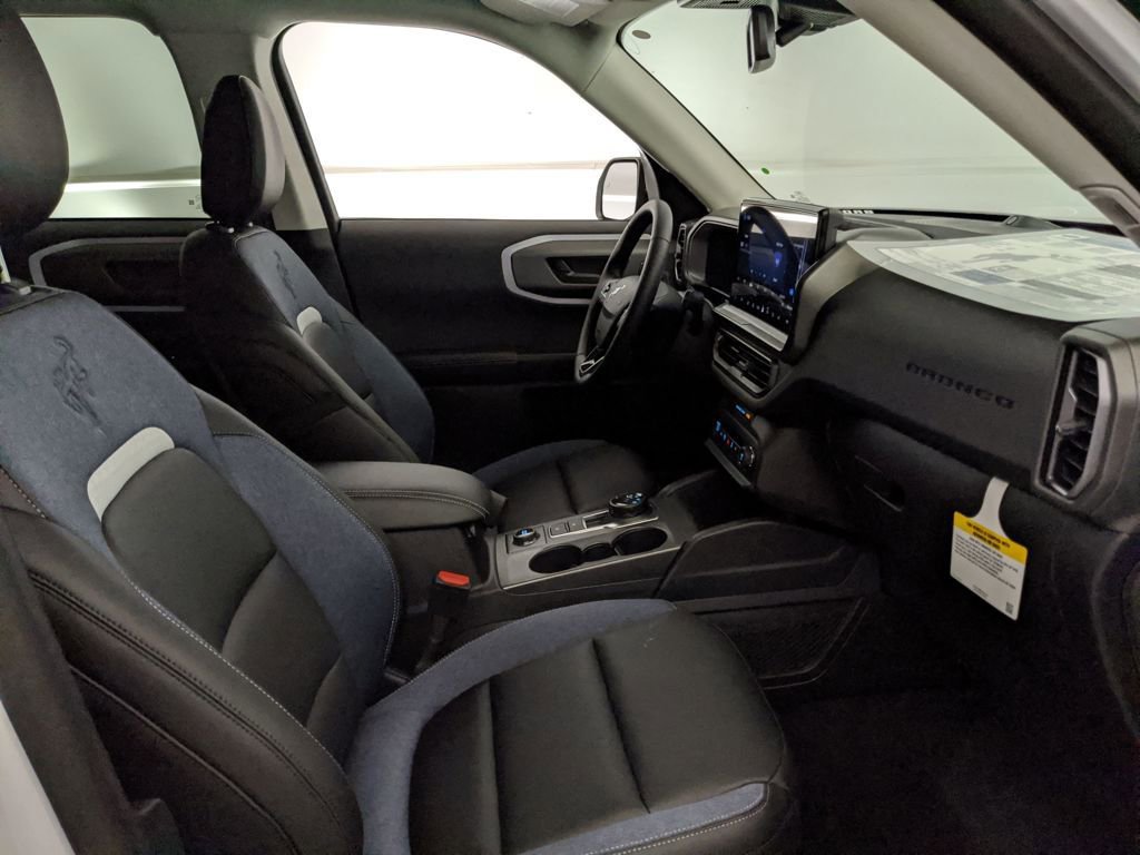 New 2025 Ford Bronco Sport Outer Banks w/ Outer Banks Tech Package+ image 26