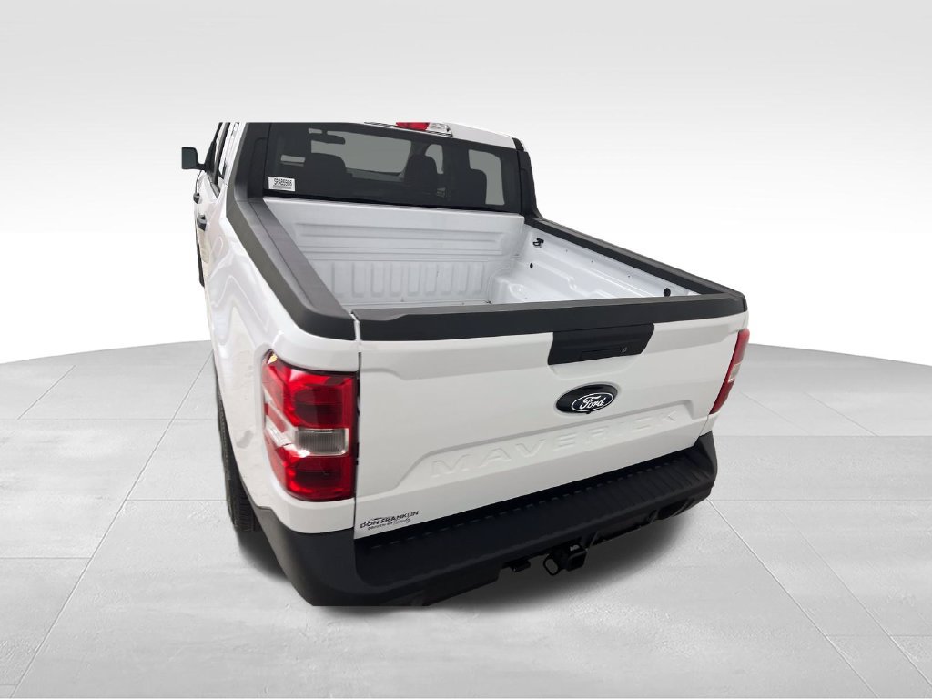 Used 2025 Ford Maverick XLT FWD image 4