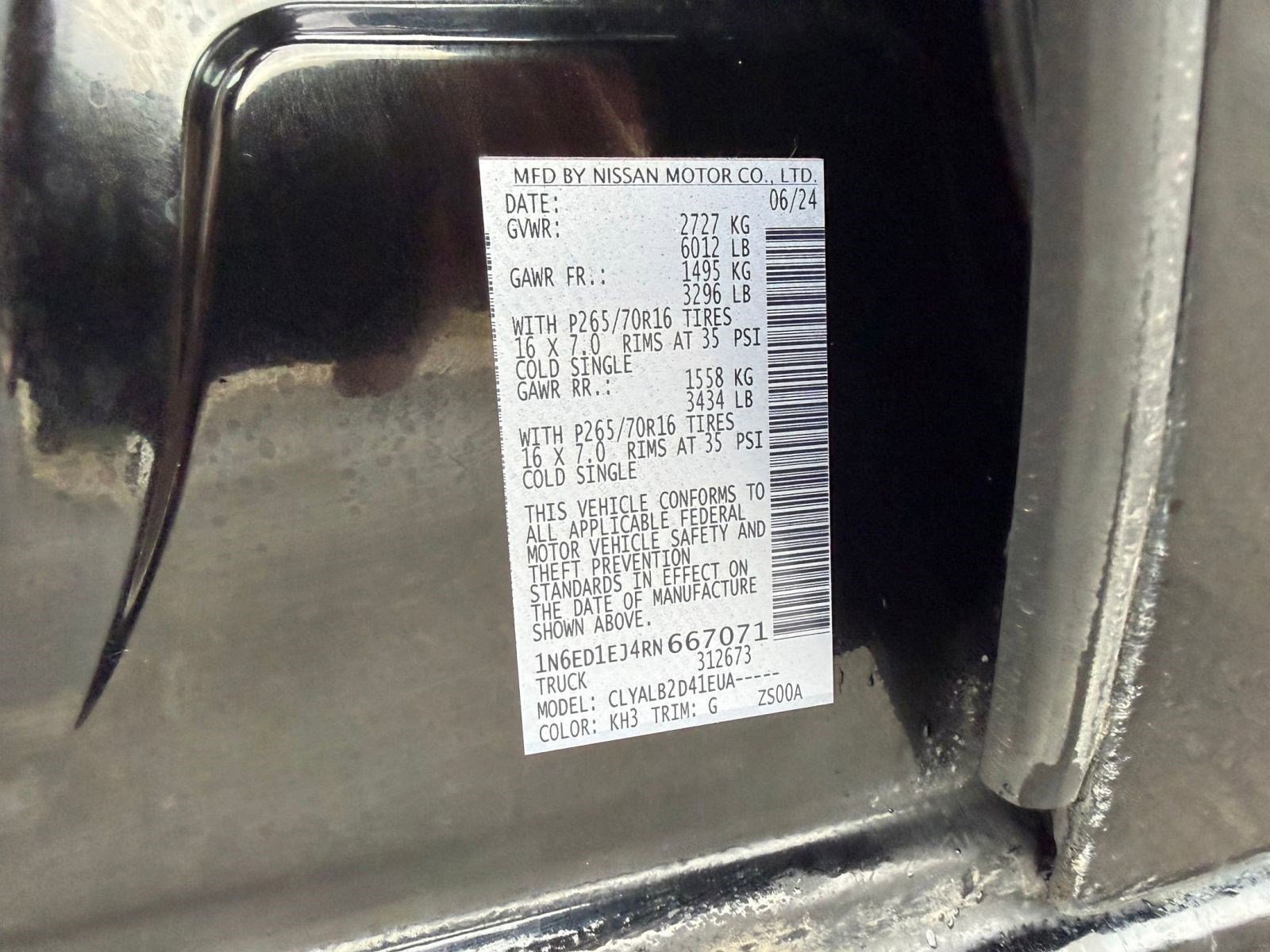 Used 2024 Nissan Frontier SV image 21