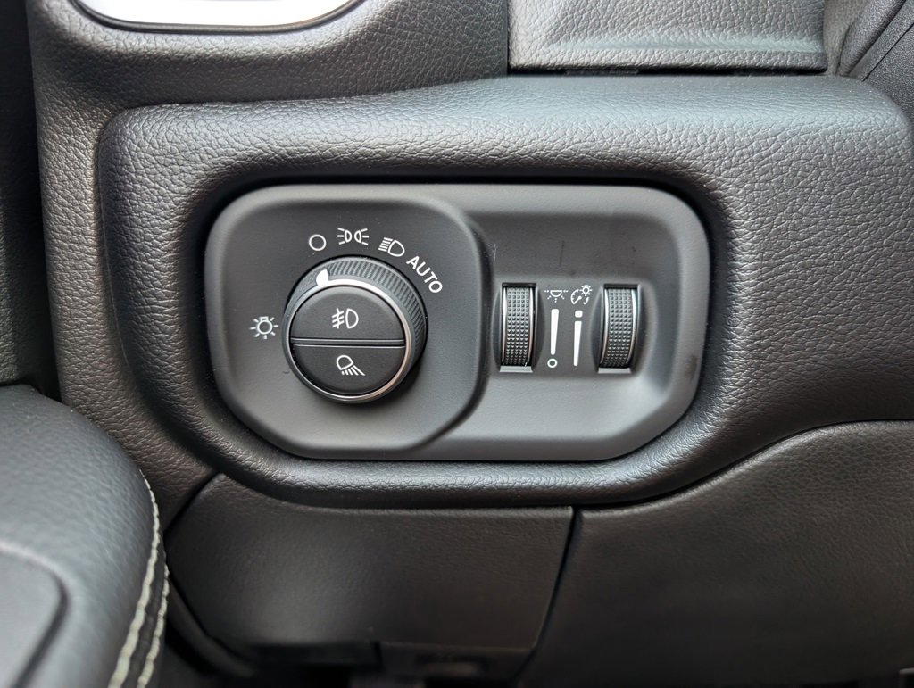 New 2025 RAM 2500 Laramie image 36