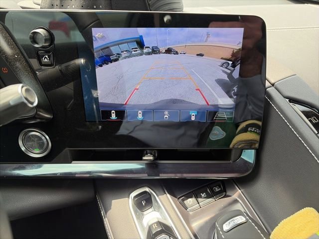 Used 2024 Chevrolet Corvette Stingray Preferred Conv w/ Stealth Interior Trim Package RWD image 6