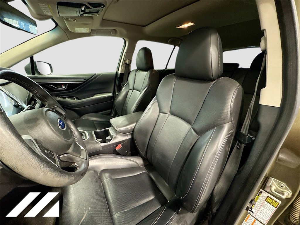 Used 2020 Subaru Outback Limited image 23