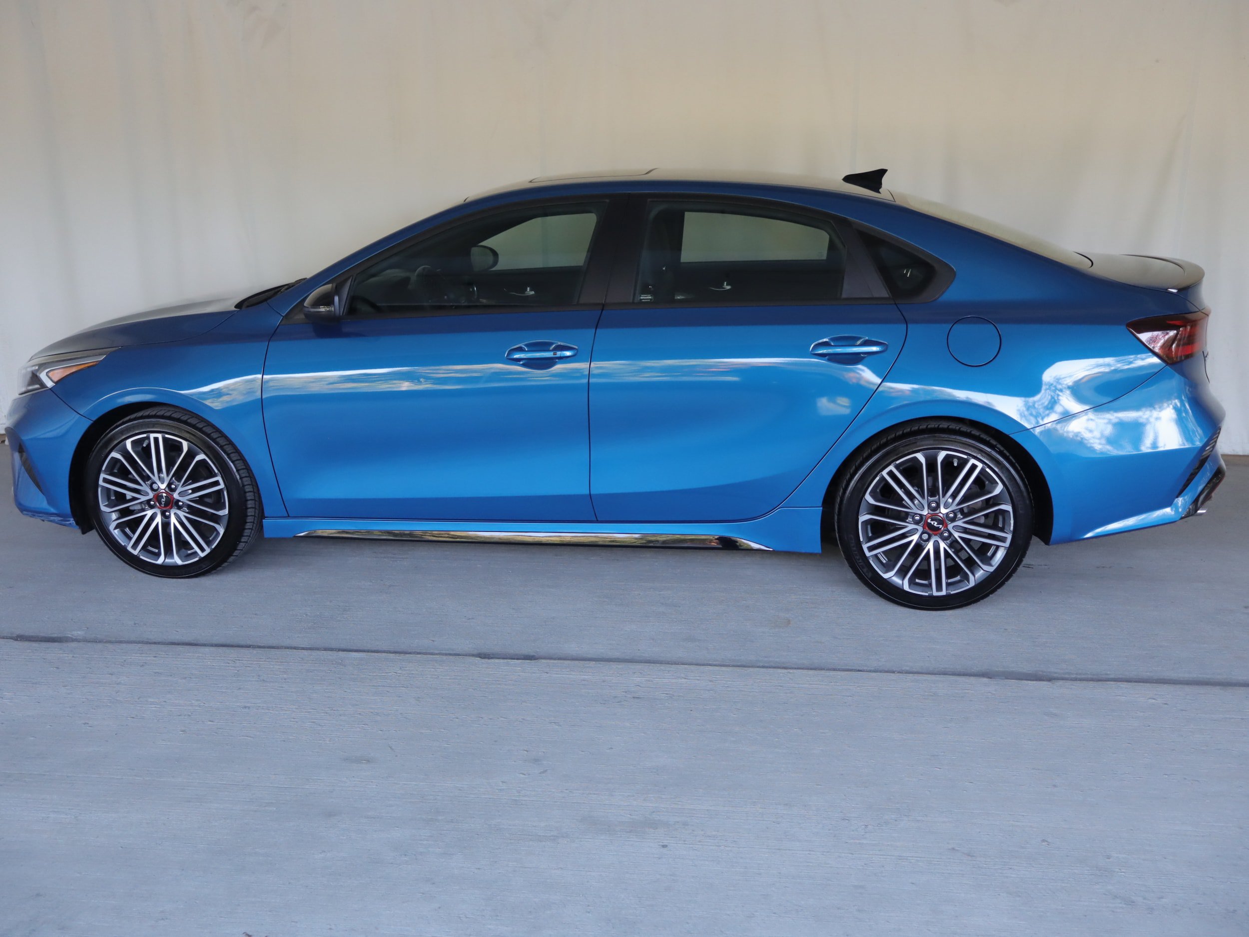 Used 2023 Kia Forte GT w/ GT2 Package FWD image 25