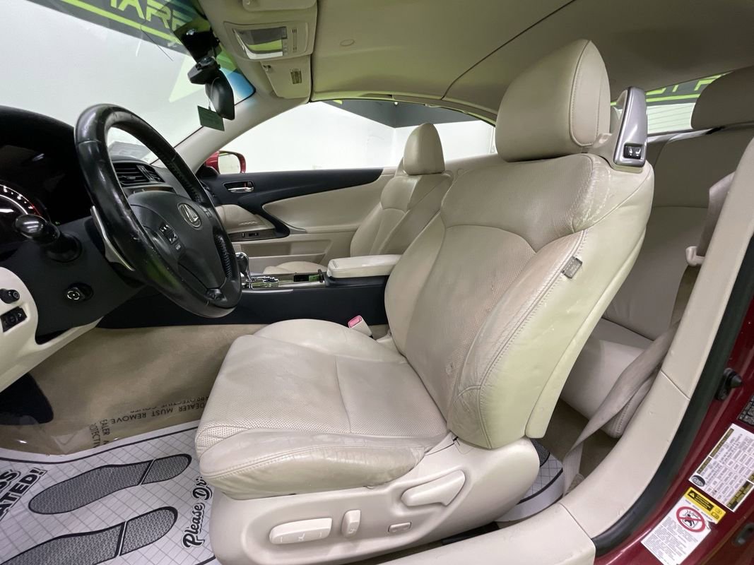 Used 2010 Lexus IS 250C image 17