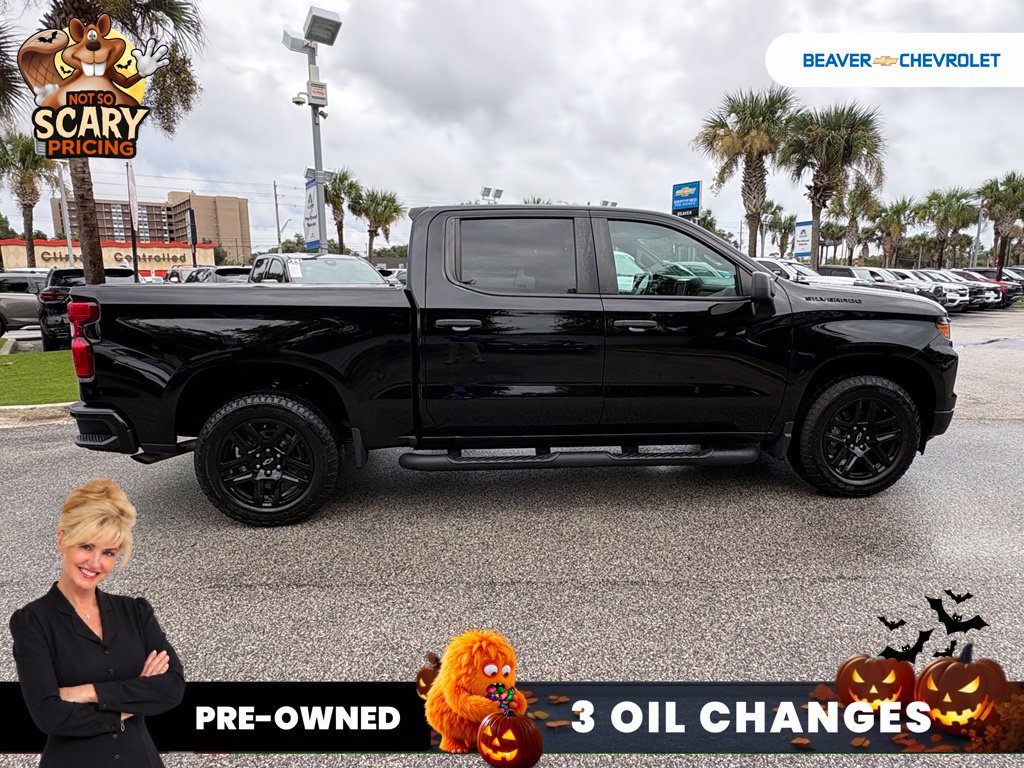 Used 2024 Chevrolet Silverado 1500 Custom w/ Turbomax Blackout Package AWD/4WD image 8