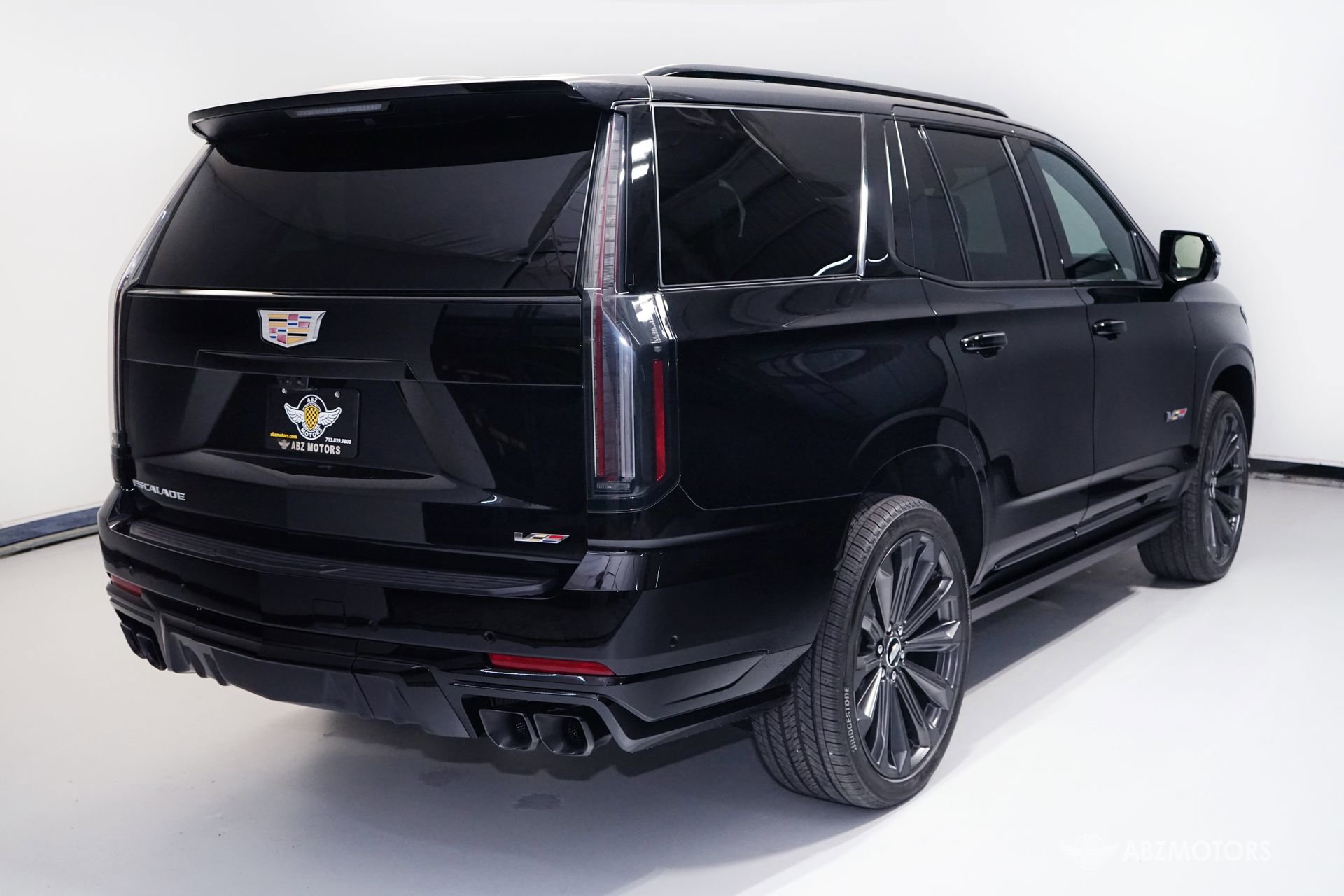 Used 2026 Cadillac Escalade V AWD/4WD image 6