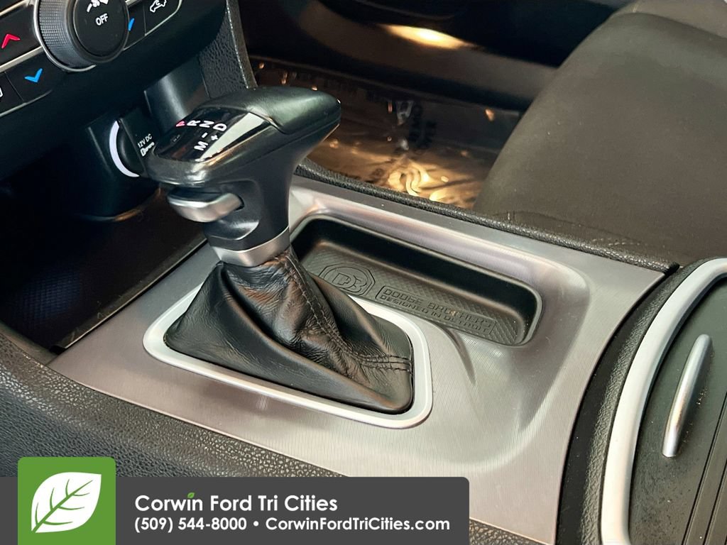 Used 2023 Dodge Charger SXT RWD image 10