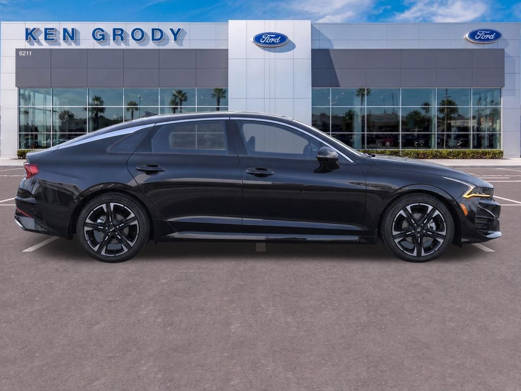 Used 2022 Kia K5 GT-Line w/ GT-Line Awd Premium Package image 9