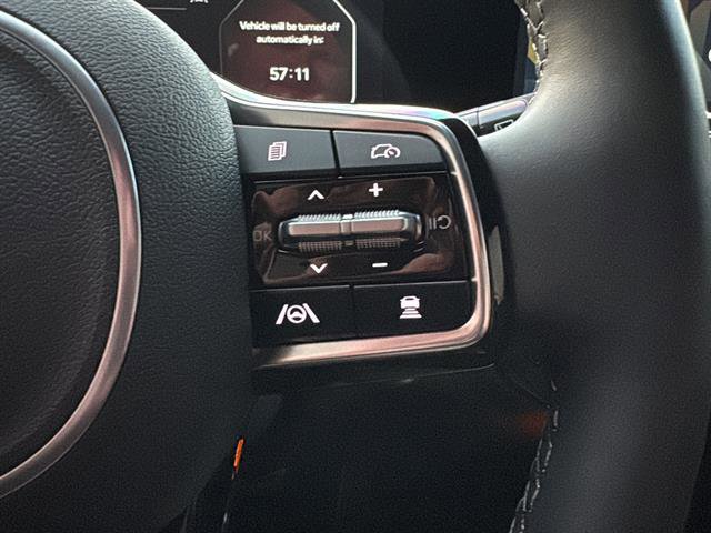 Used 2025 Kia Sorento SX Prestige image 17