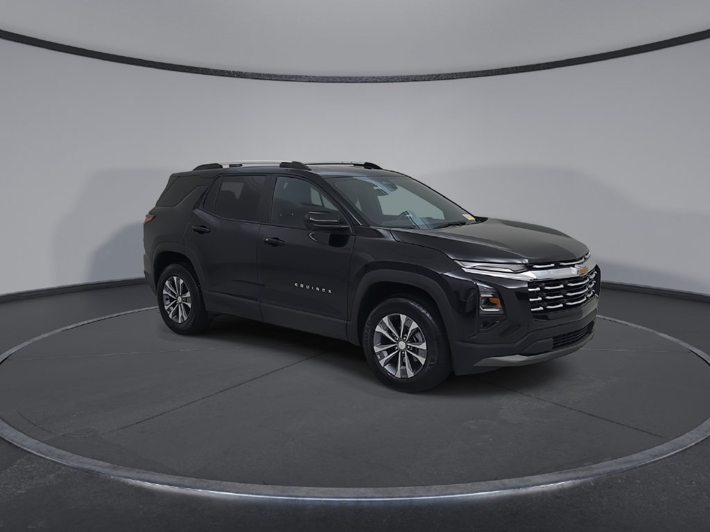 Used 2025 Chevrolet Equinox LT w/ Convenience Package II AWD/4WD image 3
