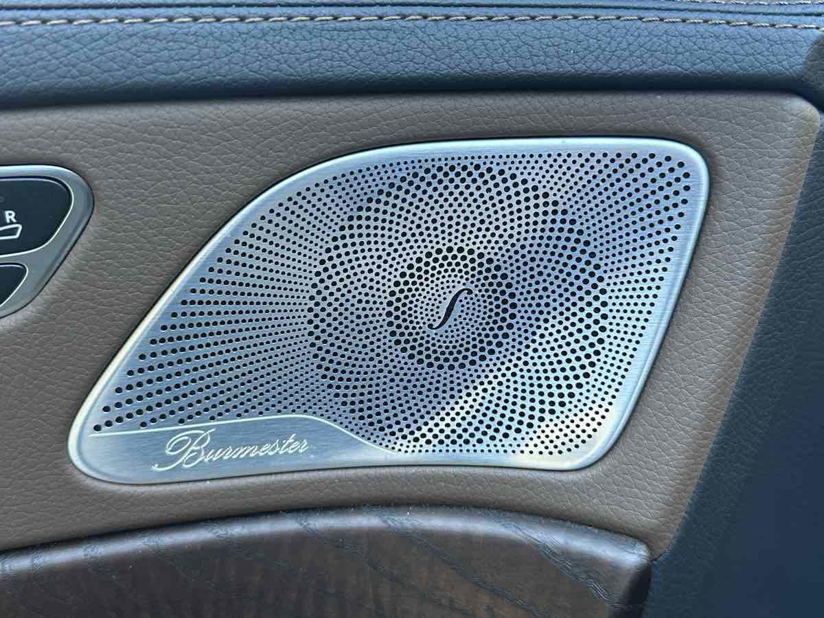 Used 2019 Mercedes-Benz S 560 Sedan image 22