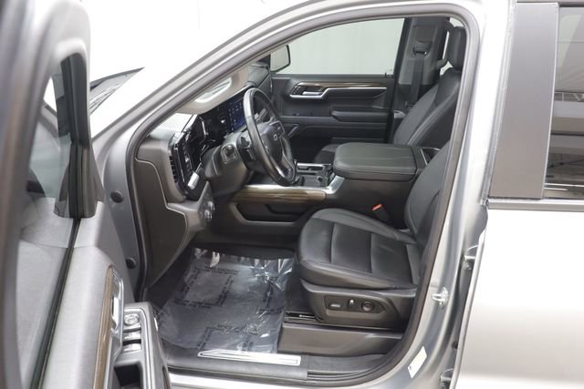 Certified 2023 Chevrolet Silverado 1500 RST w/ Convenience Package II image 6