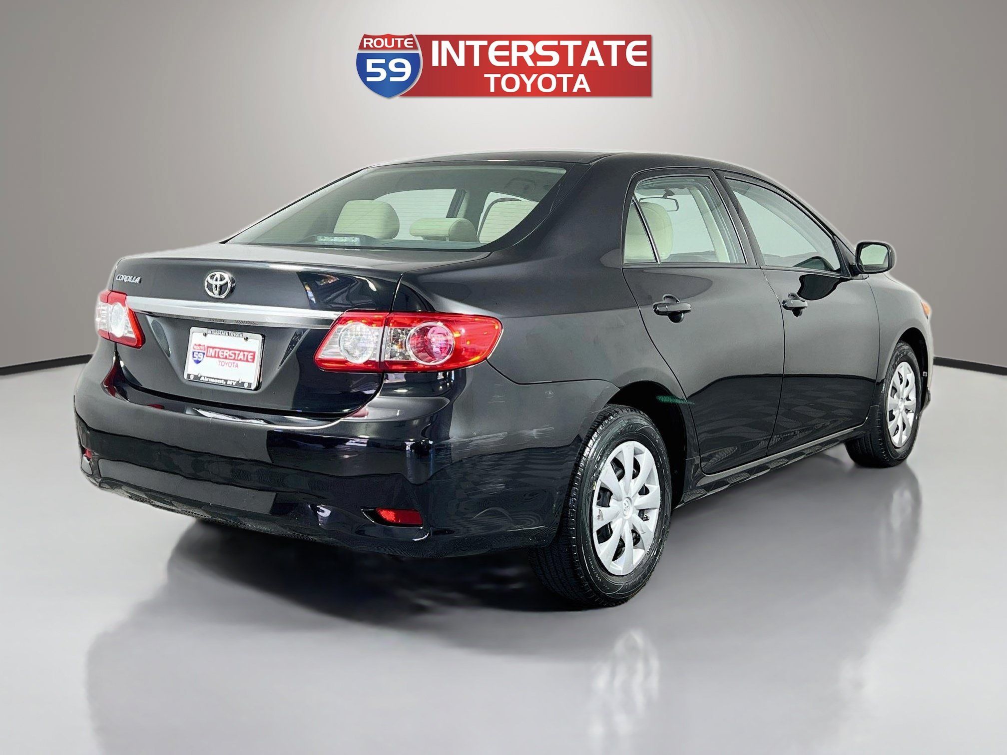 Used 2013 Toyota Corolla L FWD image 7