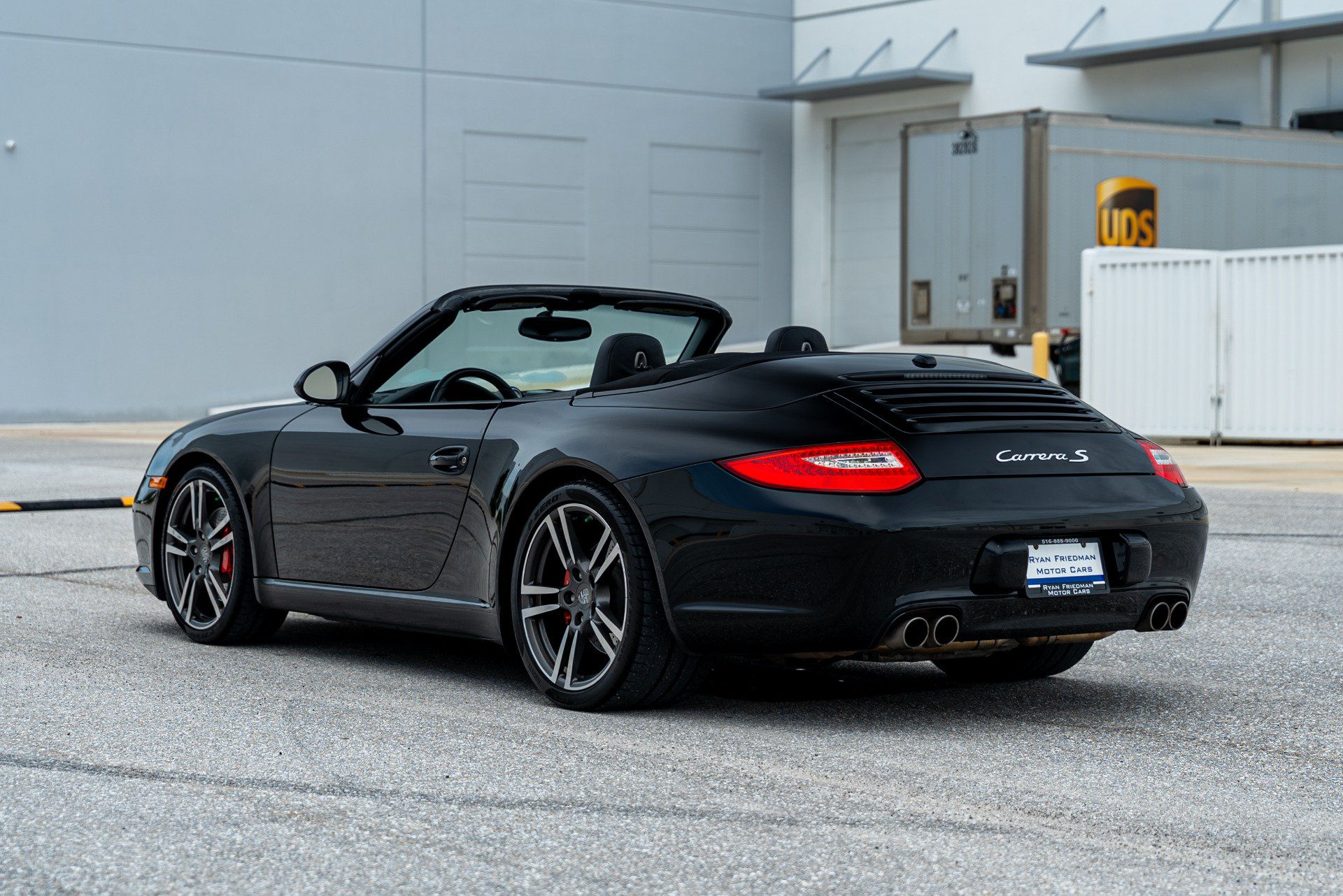 Used 2011 Porsche 911 Carrera S RWD image 9