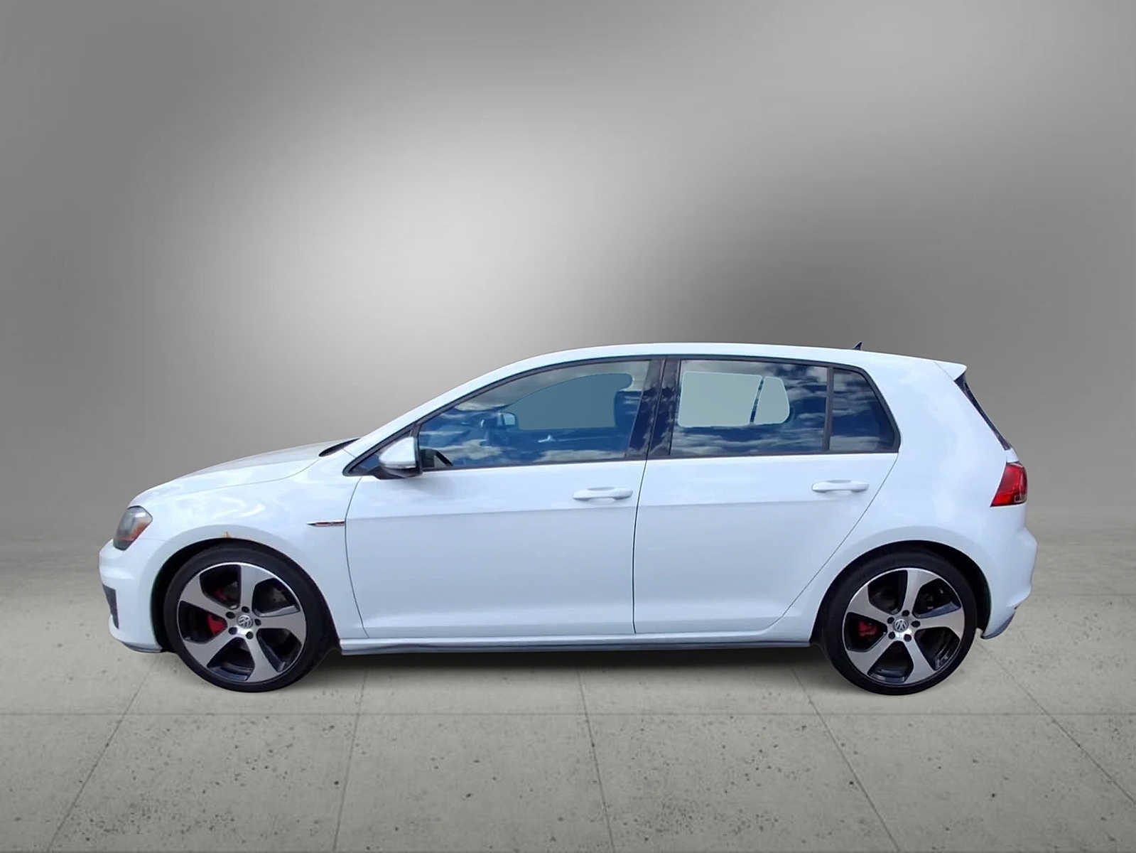 Used 2015 Volkswagen GTI S FWD image 5