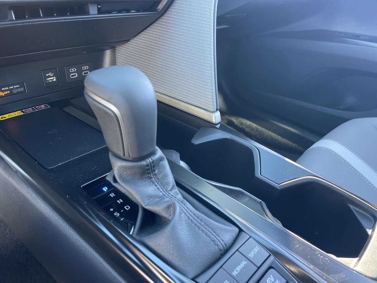 New 2026 Toyota Camry SE FWD image 14
