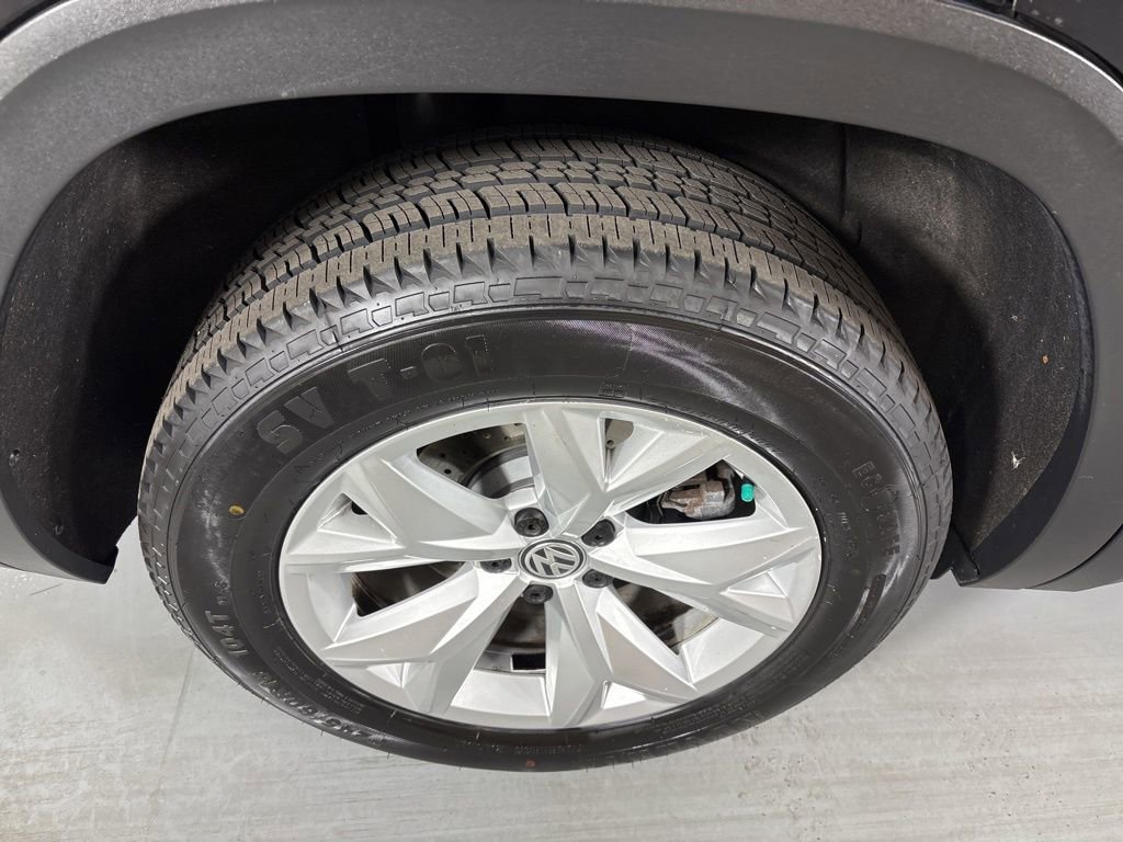 Used 2018 Volkswagen Atlas SEL AWD/4WD image 11