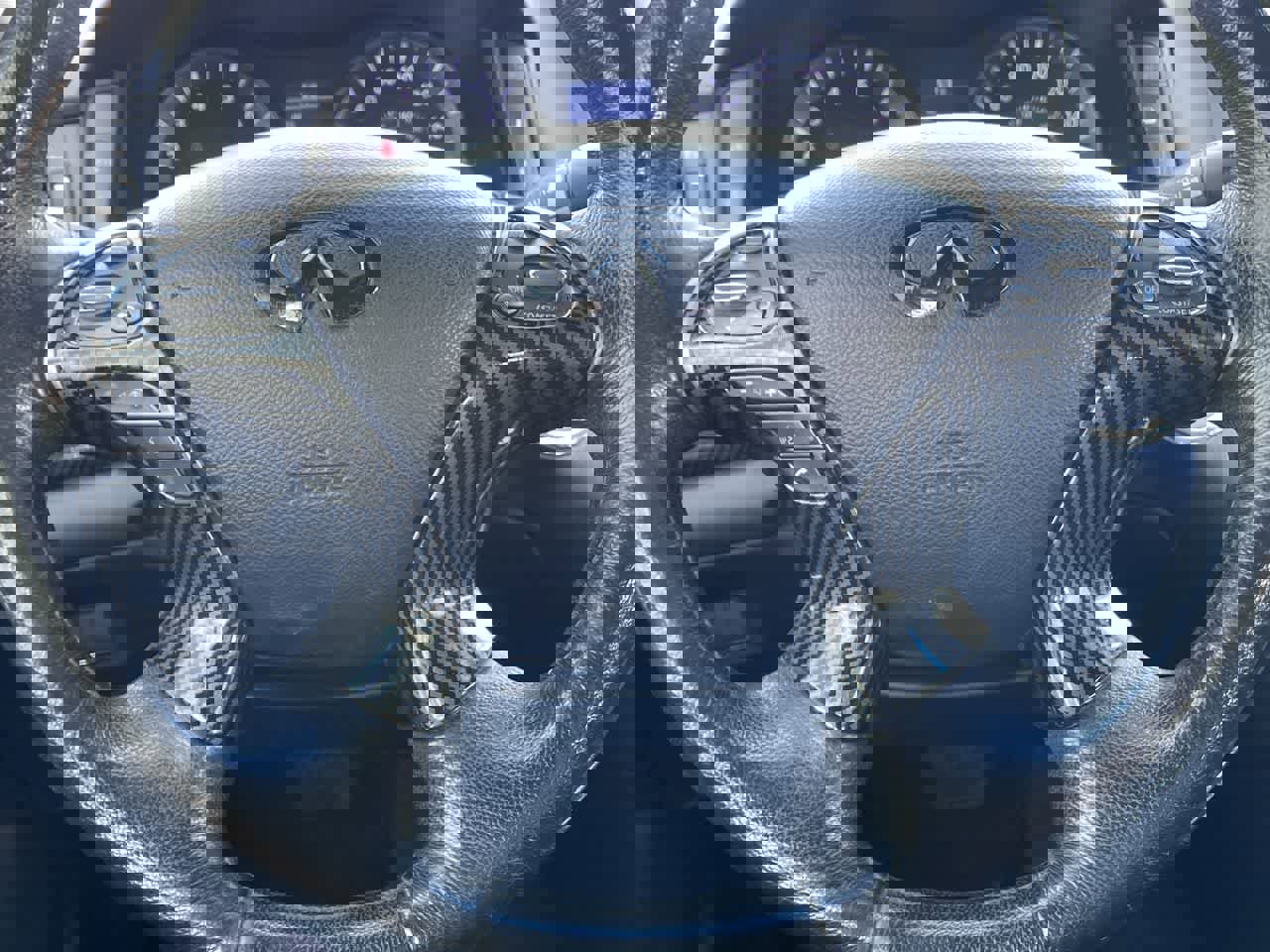 Used 2012 INFINITI M37 x w/ Premium Pkg image 10