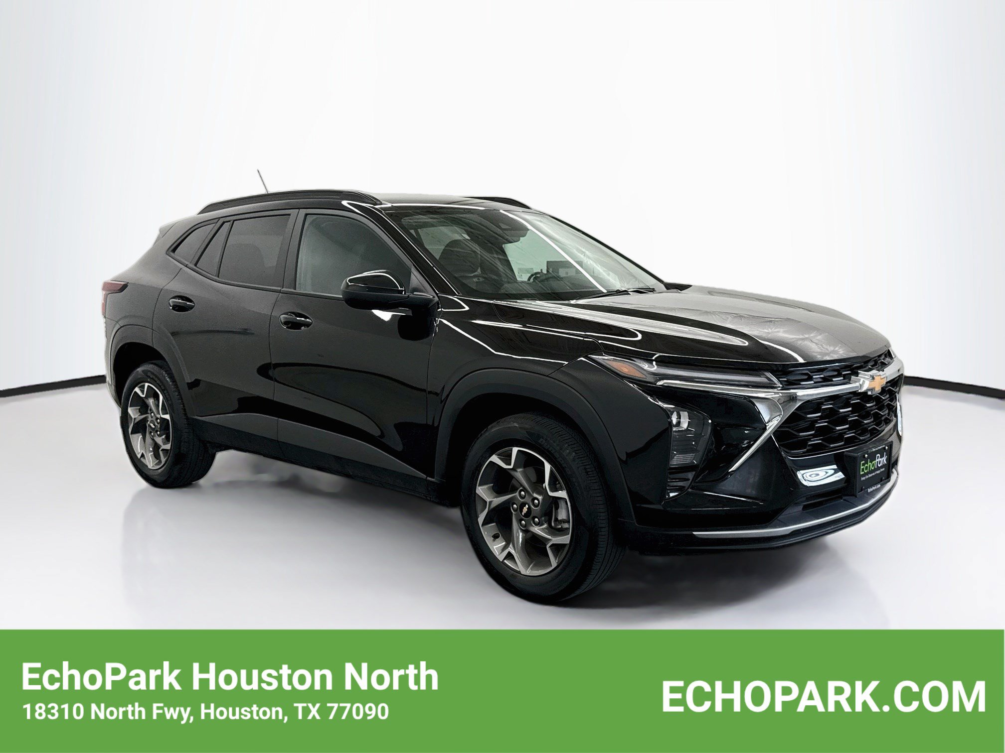 Used 2025 Chevrolet Trax LT FWD video 1