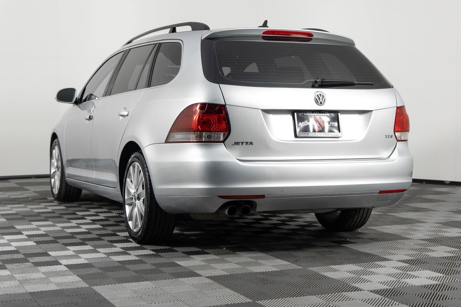 Used 2014 Volkswagen Jetta TDI image 5