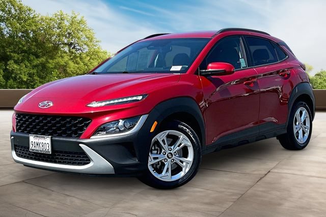Used 2022 Hyundai Kona SEL w/ Cargo Package AWD/4WD image 3