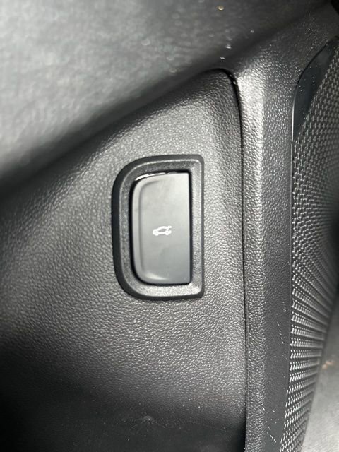 New 2026 Chevrolet Blazer EV LT image 13