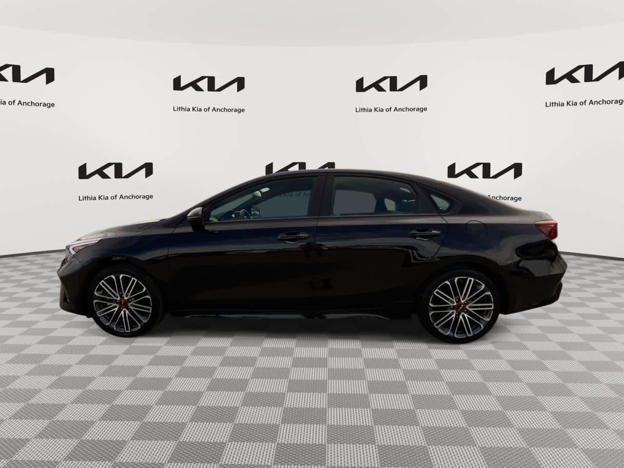 Certified 2022 Kia Forte GT FWD image 1