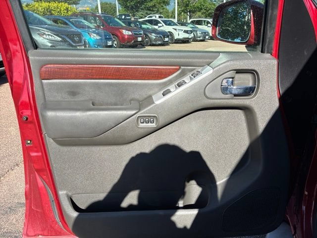 Used 2008 Nissan Pathfinder LE AWD/4WD image 6