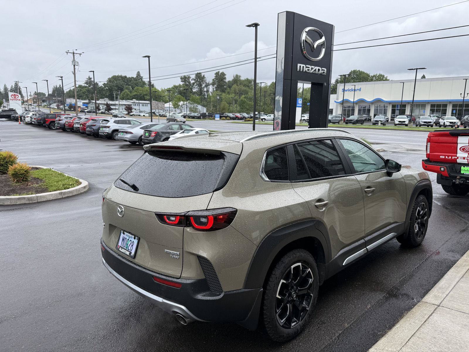 Used 2025 MAZDA CX-50 Meridian Edition w/ Apex Package AWD/4WD image 6