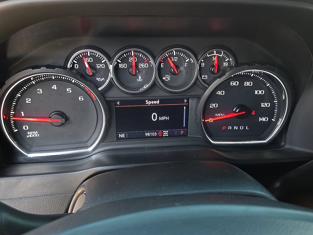 Used 2021 Chevrolet Silverado 2500 LT w/ Convenience Package AWD/4WD image 16